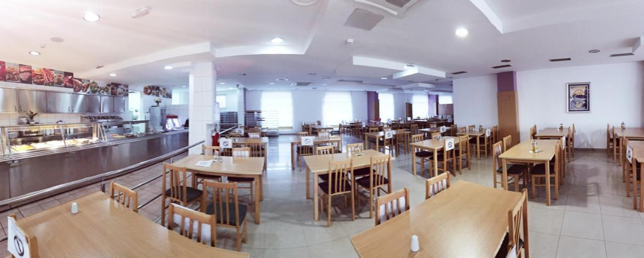 Student Hotel モスタル エクステリア 写真