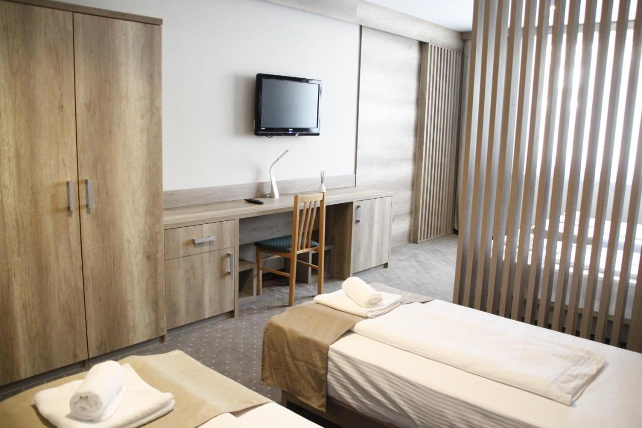 Student Hotel モスタル エクステリア 写真